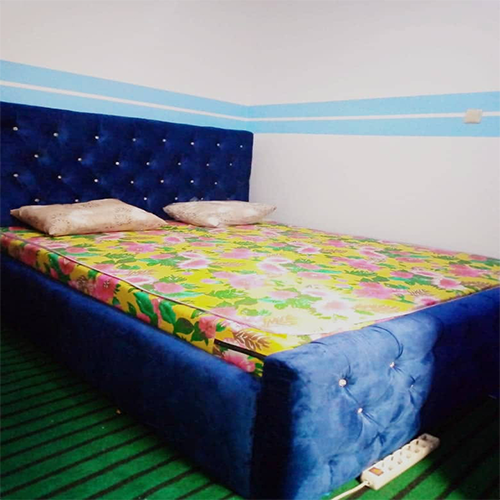 SINGLE COVERED MATTRESS
